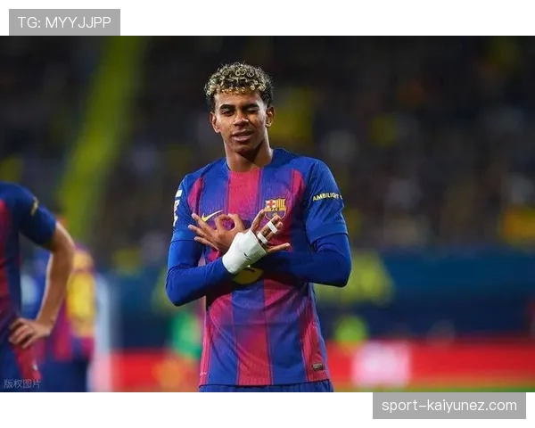 大罗加速前插制造射门威胁显著增强，锋线压制力本赛季已超越C罗